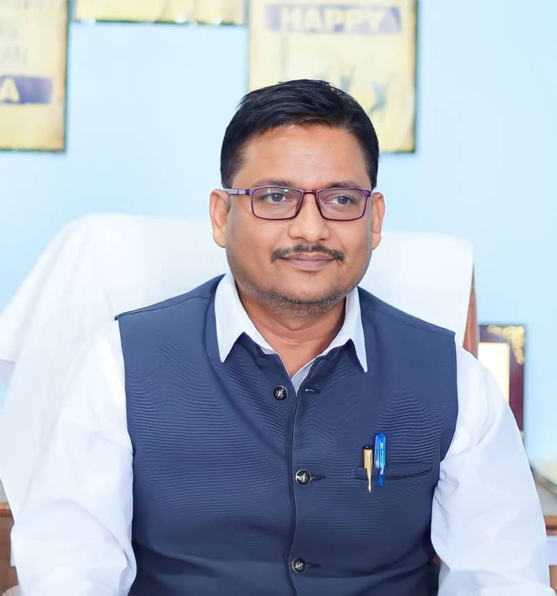 Dr. Gireesh Tripathi